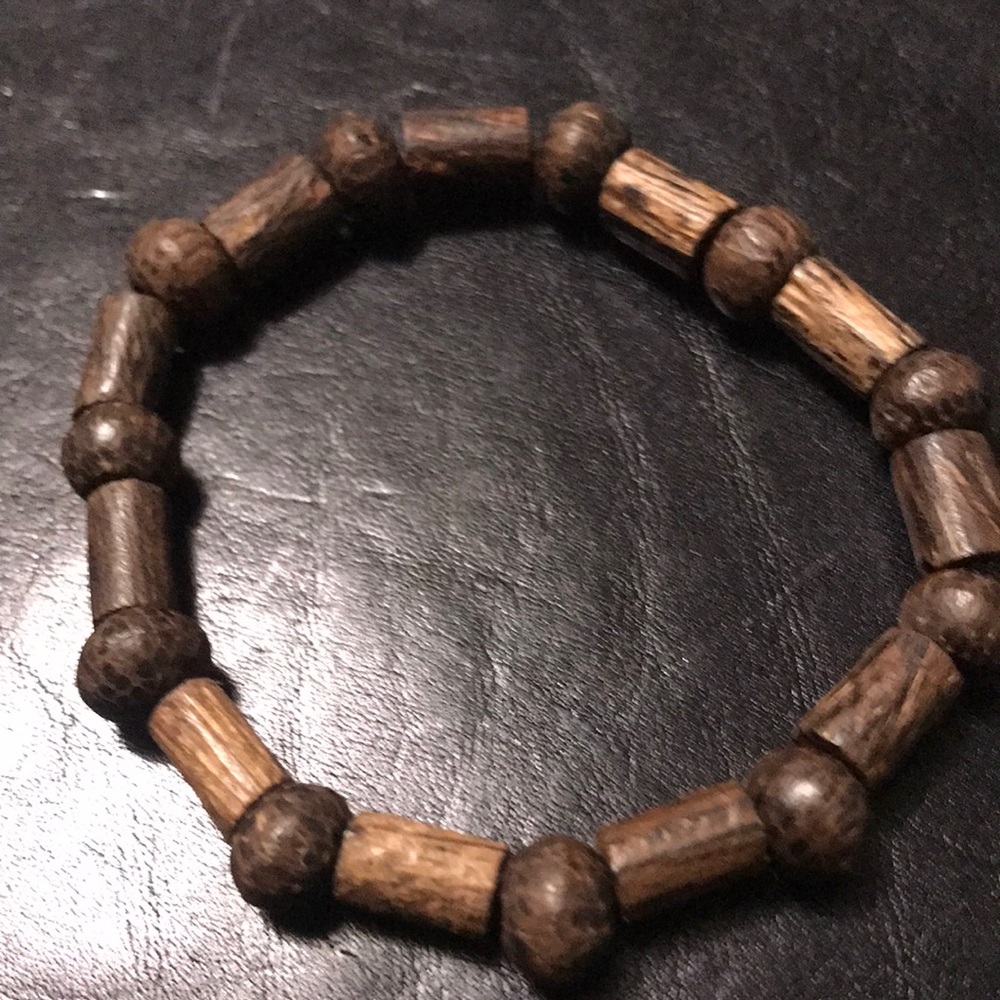 3/$15 Beautiful brown bracelet